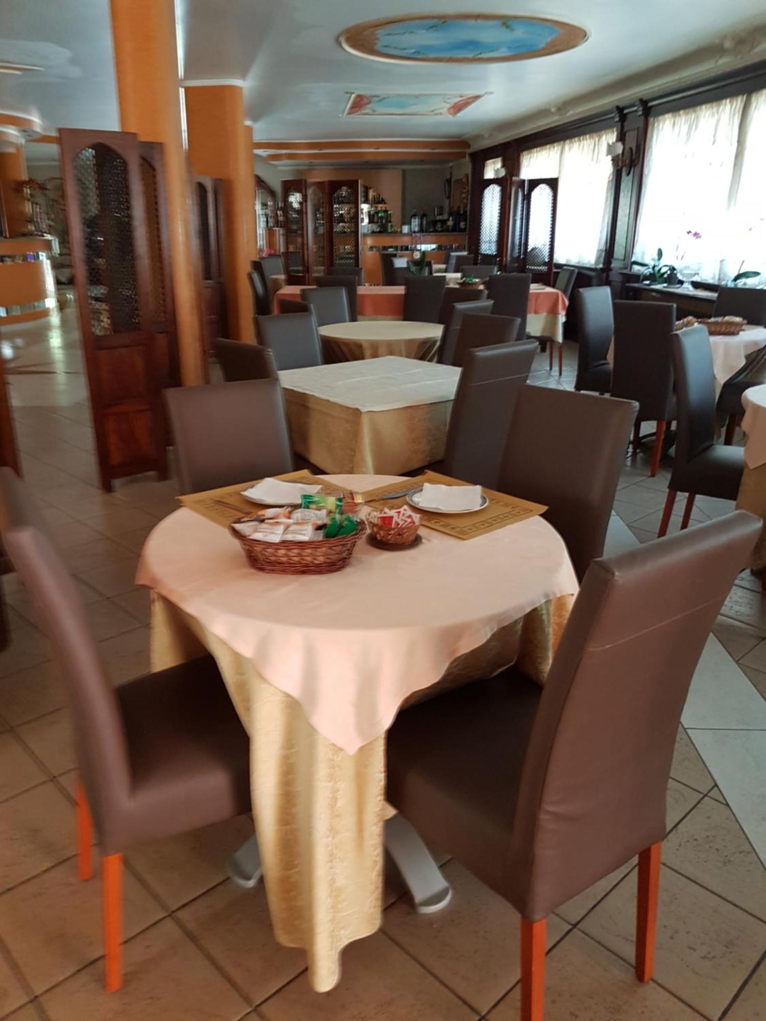 Hotel Nautilus Никотера-Марина Экстерьер фото